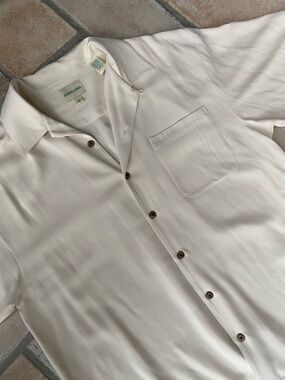 VTG Silk Joseph & Feiss Cream Short-Sleeve Button-Down 100% Silk Shirt